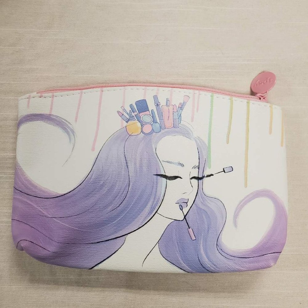 IPSY Bag women's face with Zipper Pouch Makeup Travel Lined Vinyl